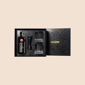 Quarantini Eintracht Frankfurt Gin mit echtem Stadionrasen